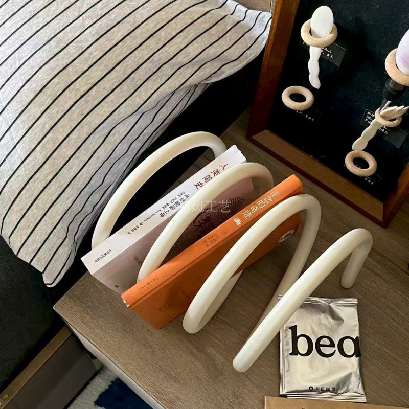 Kreativer Minimalistischer Met – Home Decor Magazine Bewertung und Preis
