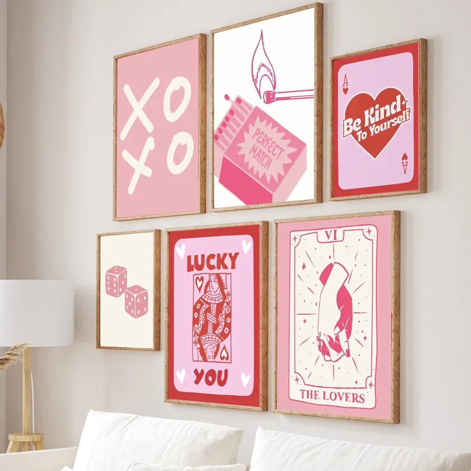 Pink Lucky Poker Queen Herz-Wü – Home Decor Y2K Bewertung und Preis